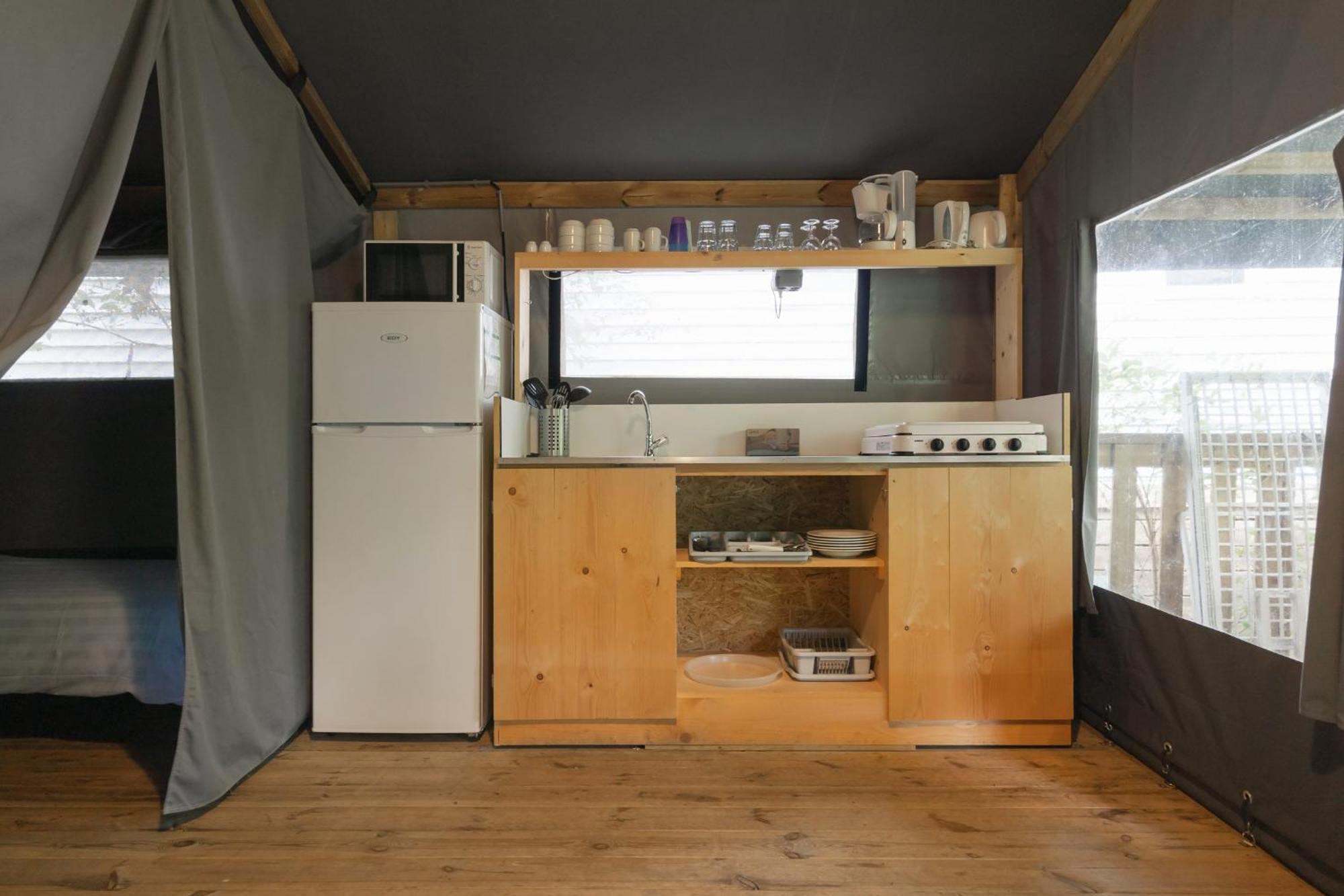 Camping Rcn Le Moulin De La Pique Belves Ruang foto